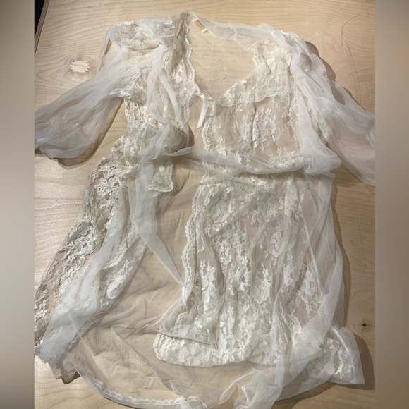 Roaman’s Sheer Robe One size fits all (JG) - Picture 11 of 12